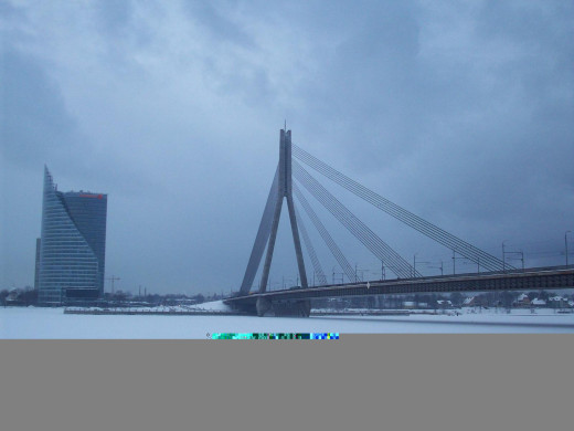 332315 (a): :1600x1200